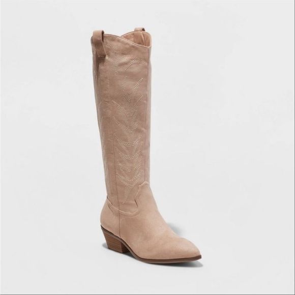 Universal Thread Shoes - Universal Thread Sadie Boots in Tan Size 6
